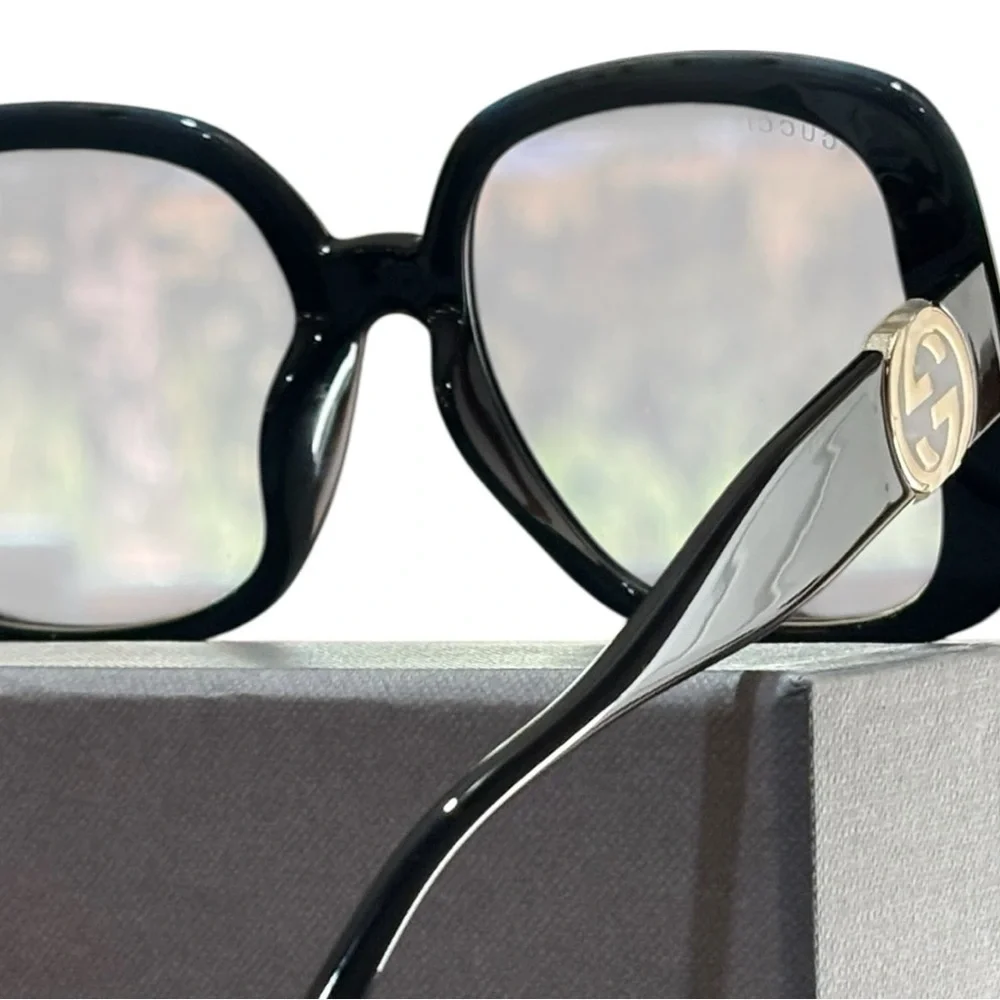 Gucci GG1029SA Black Oversized Square Sunglasses 57mm Gradient Lense #YoloLuxe - Picture 7 of 14
